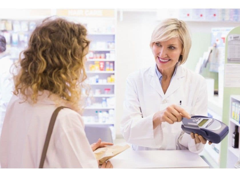 Banner Sanità digitale, arriva il Pos “su misura” di farmacie